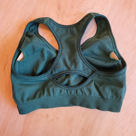 Green Padded Racerback Sports Bra Size Medium - Picture 4 of 7